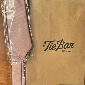 The Tie Bar Chicago Union Solid Blush Pink Tie, 3”